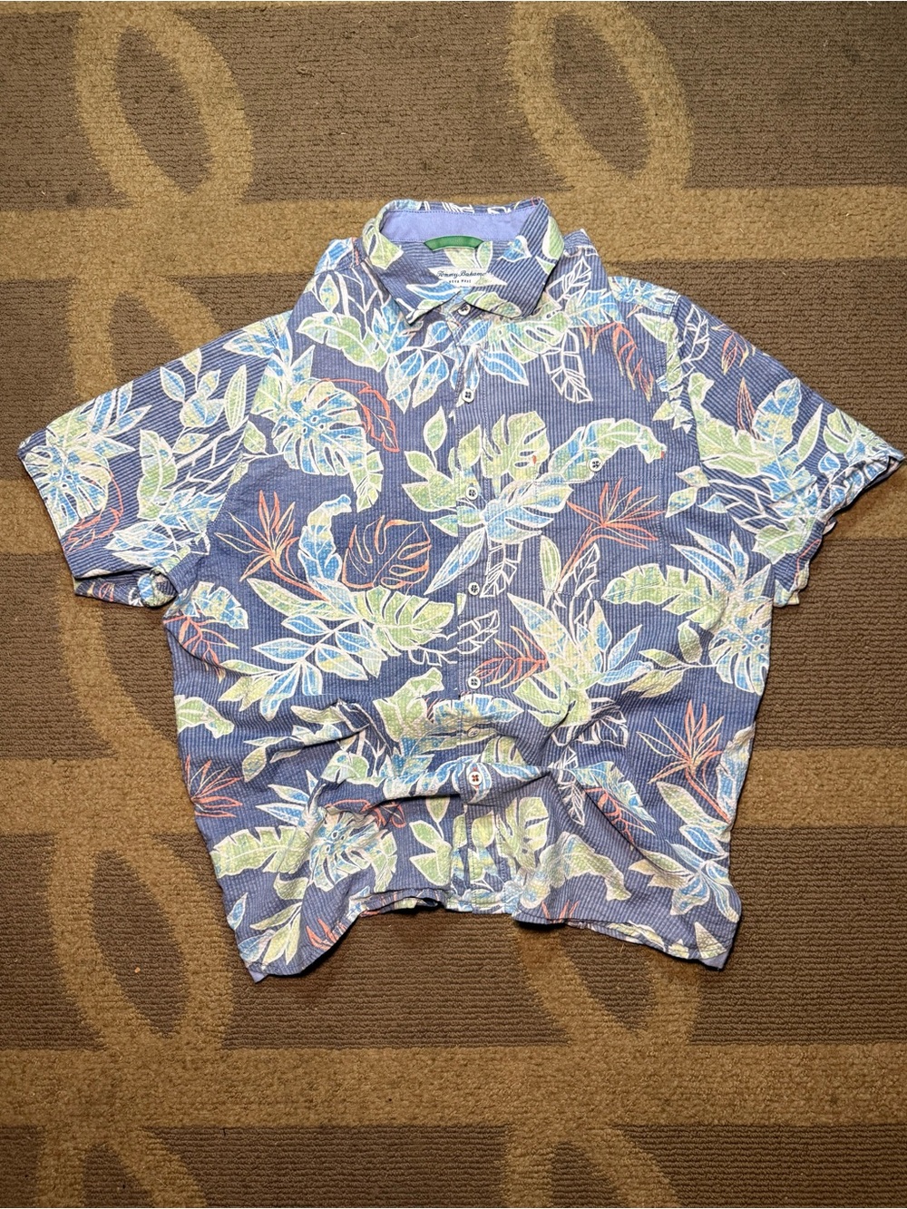 Tommy Bahama Nova Wave Tropical Floral Button-Up Shirt Size M